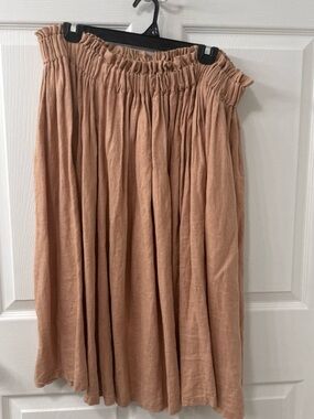 Linen Fairy Tales Women's Elastic Waist Gathered Midi Skirt - Tan